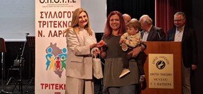 Ε. Λιακούλη: "Η τρίτεκνη μητέρα κρατά ζωντανή την ελπίδα της ελληνικής οικογένειας"
